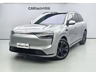 AITO Wenjie M8 2025