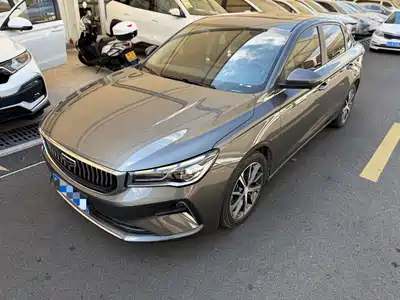 Geely Emgrand 2023