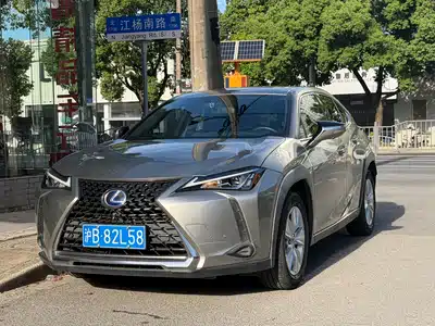 Lexus UX 2019
