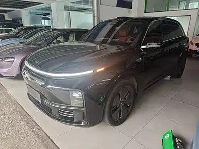 Li Auto L7 2025