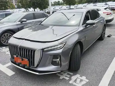Hongqi H5 PHEV 2025