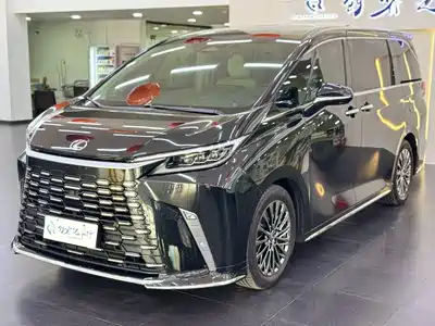 Lexus LM 2024