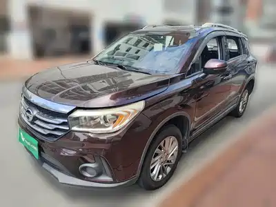 GAC Trumpchi GS4 2015