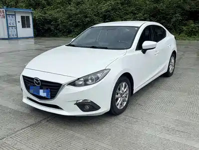 Mazda Mazda3 Axela 2016