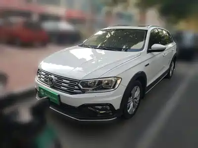 Volkswagen C-TREK 2017