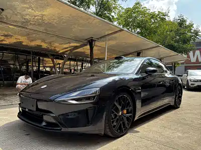 Xiaomi Auto SU7 2024