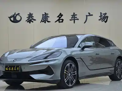 Denza Z9GT 2025