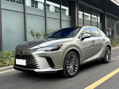 Lexus RX 2023