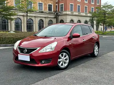 Nissan Tiida 2012