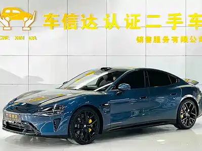 Xiaomi Auto SU7 2025