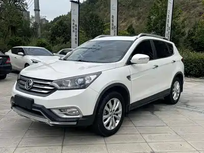 Dongfeng Aeolus Fengshen AX7 2017