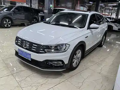 Volkswagen C-TREK 2019