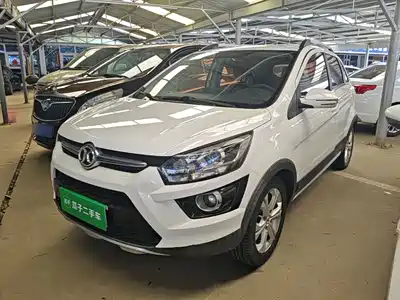 BAIC Senova X25 2017