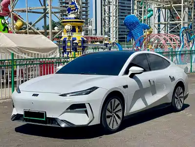 Geely Galaxy E8 2024
