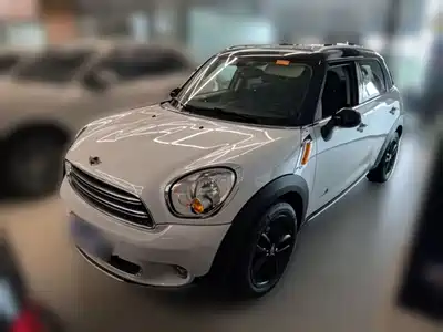 MINI COUNTRYMAN 2016