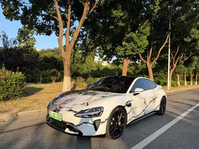 Xiaomi Auto SU7 2024
