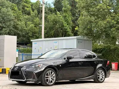 Lexus IS 2018