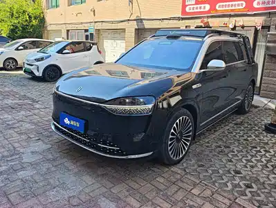 AITO Wenjie M9 2024