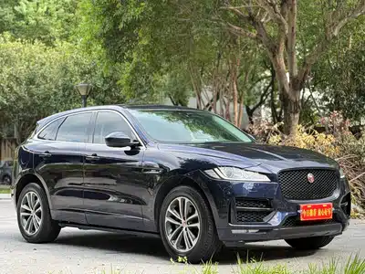 Jaguar F-PACE 2017