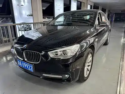 BMW 5 Series GT 2013
