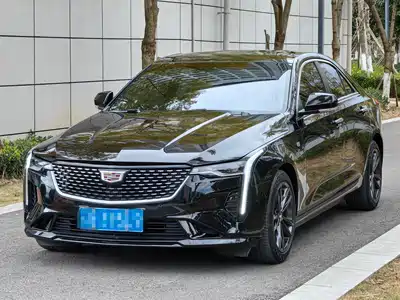 Cadillac CT4 2022