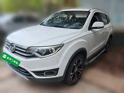 FAW Senya R7 2017