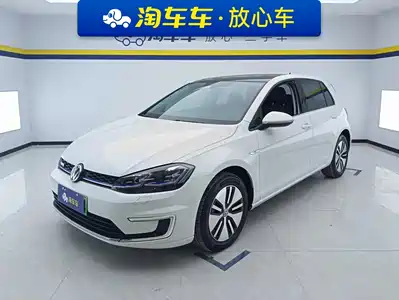 Volkswagen Golf Electric 2021