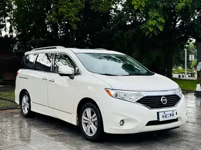 Nissan Quest 2016