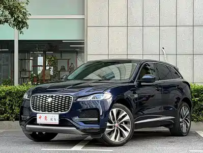 Jaguar F-PACE 2023