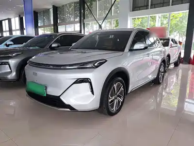Geely Galaxy Starship 7 EM-i 2025