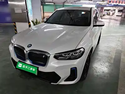BMW iX3 2021