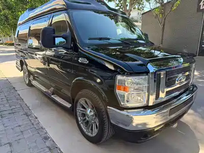 Ford E350 2015