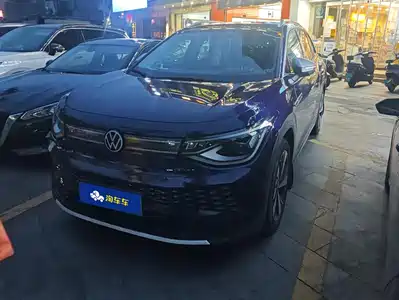 Volkswagen ID.6 2021