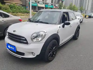 MINI COUNTRYMAN 2015