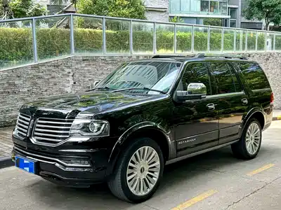 Lincoln Navigator 2016