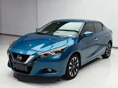 Nissan Bluebird 2015