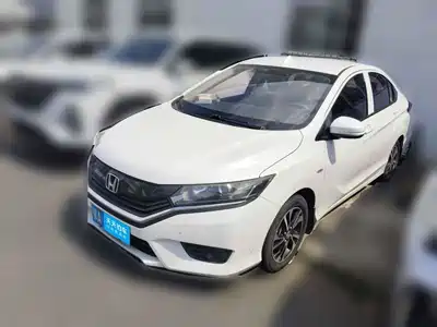 Honda Greiz 2016