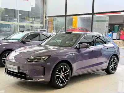 AITO Wenjie M5 2025