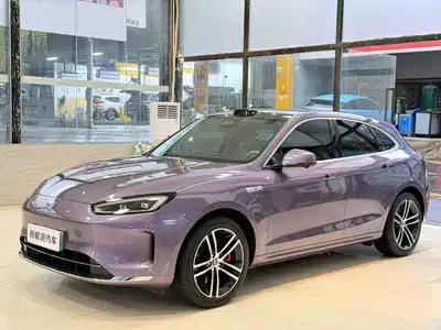 AITO Wenjie M5 2025
