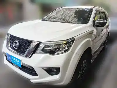 Nissan Terra 2019