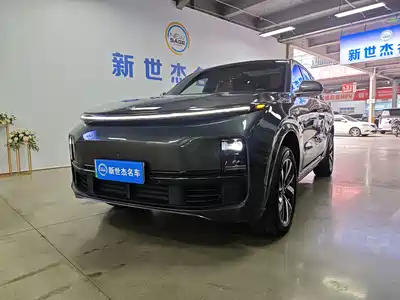 Li Auto L8 2023
