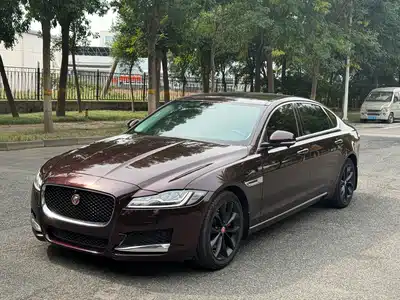 Jaguar XFL 2019