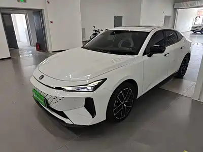 Changan UNI-V iDD 2024