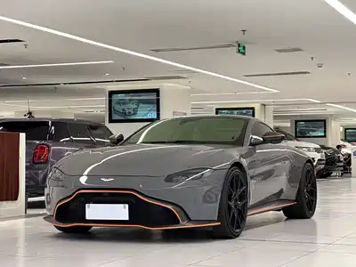 Aston Martin V8 Vantage 2019