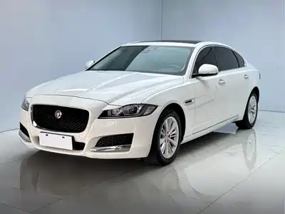 Jaguar XFL 2017