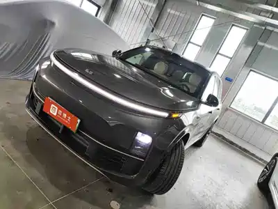 Li Auto L9 2025