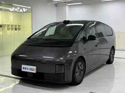 Li Auto MEGA 2024
