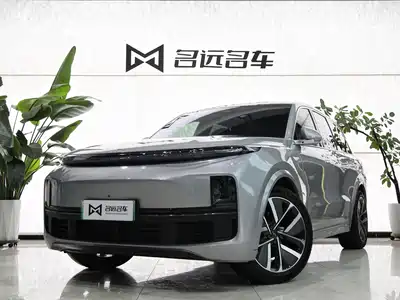 Li Auto L8 2023