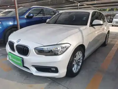 BMW 1 Series (Import) 2016