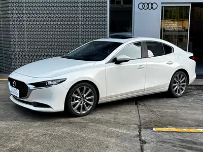 Mazda Mazda3 Axela 2021